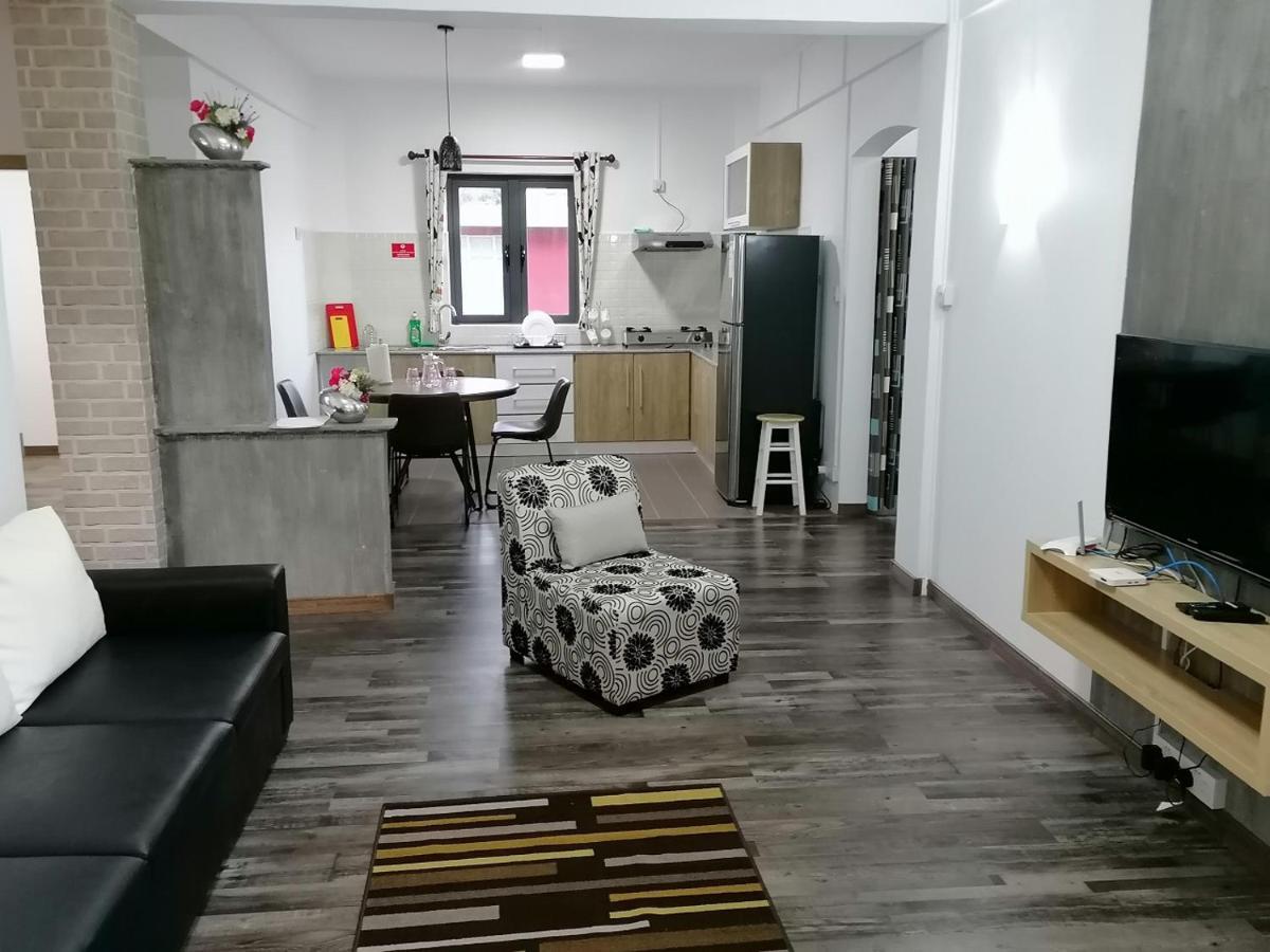 Bobato Building Apartment Curepipe Bagian luar foto