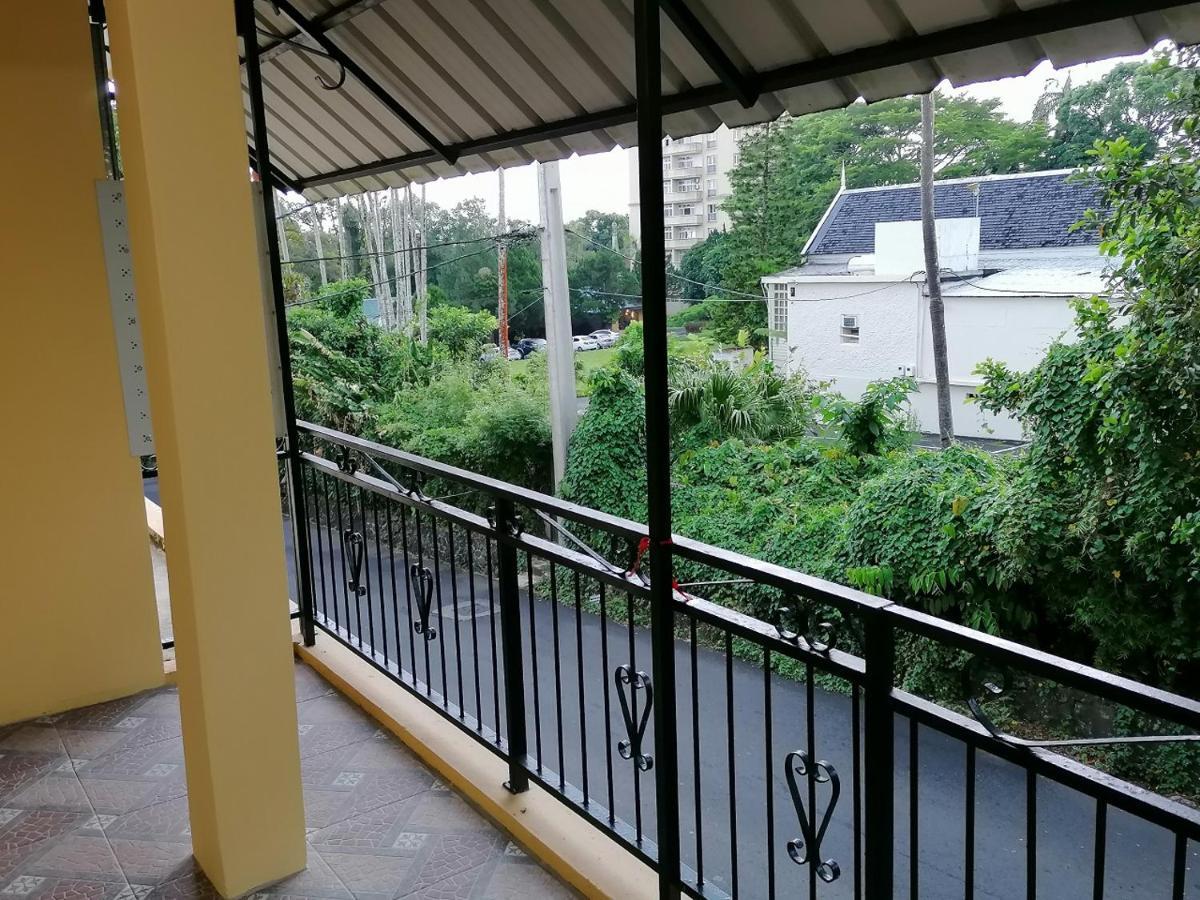 Bobato Building Apartment Curepipe Bagian luar foto
